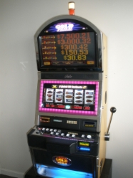 BALLY QUICK HIT BLACK GOLD WILD JACKPOT S9000 SLOT MACHINE WITH TOP BONUS MONITOR 
