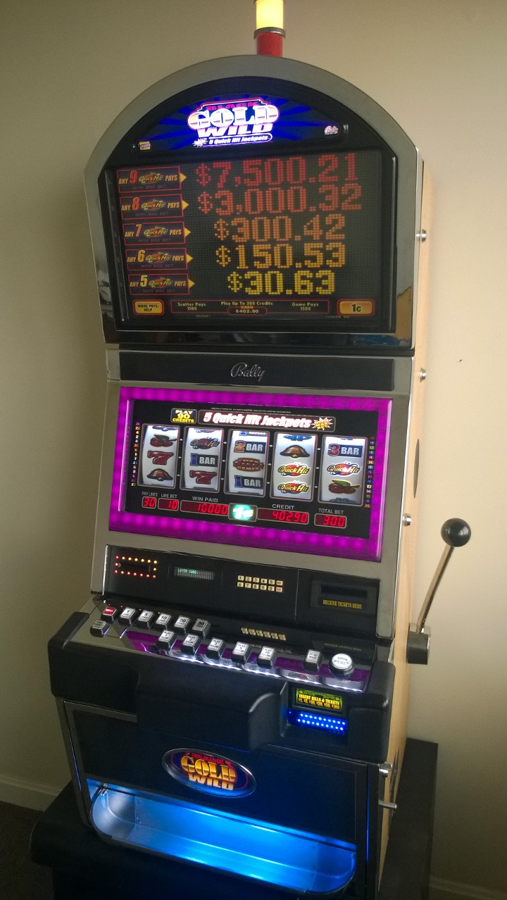 BALLY QUICK HIT BLACK GOLD WILD JACKPOT S9000 SLOT MACHINE WITH TOP BONUS MONITOR - 