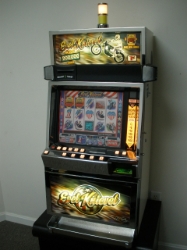 IGT EVEL KNIEVEL VIDEO SLOT MACHINE WITH LCD TOUCHSCREEN MONITOR - RARE!!! 