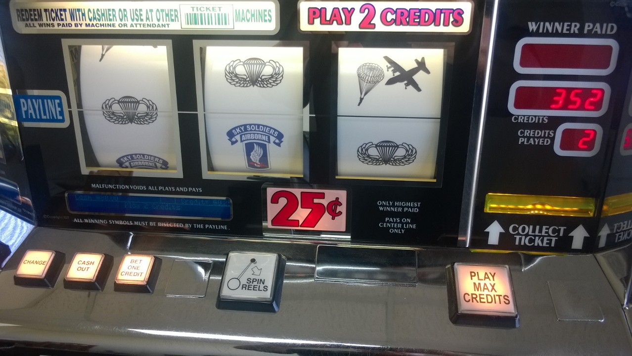 IGT SKY SOLDIERS AIRBORNE CUSTOM S2000 SLOT MACHINE - 